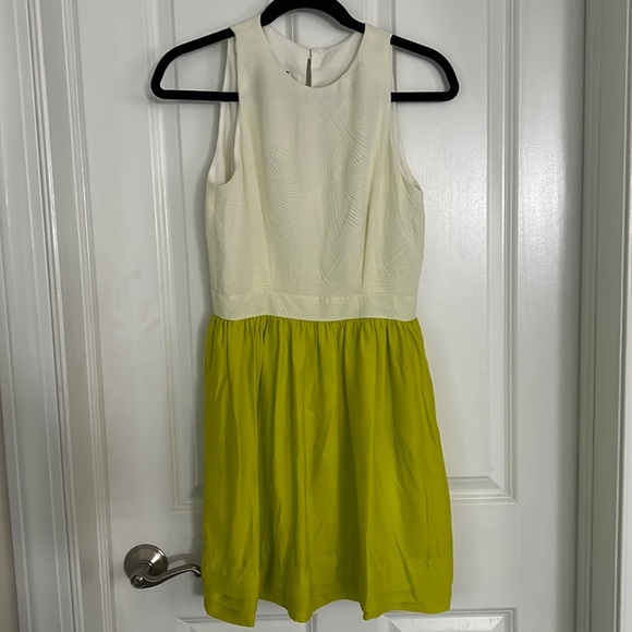 Loretta Jane Dress - Picture 1 of 6